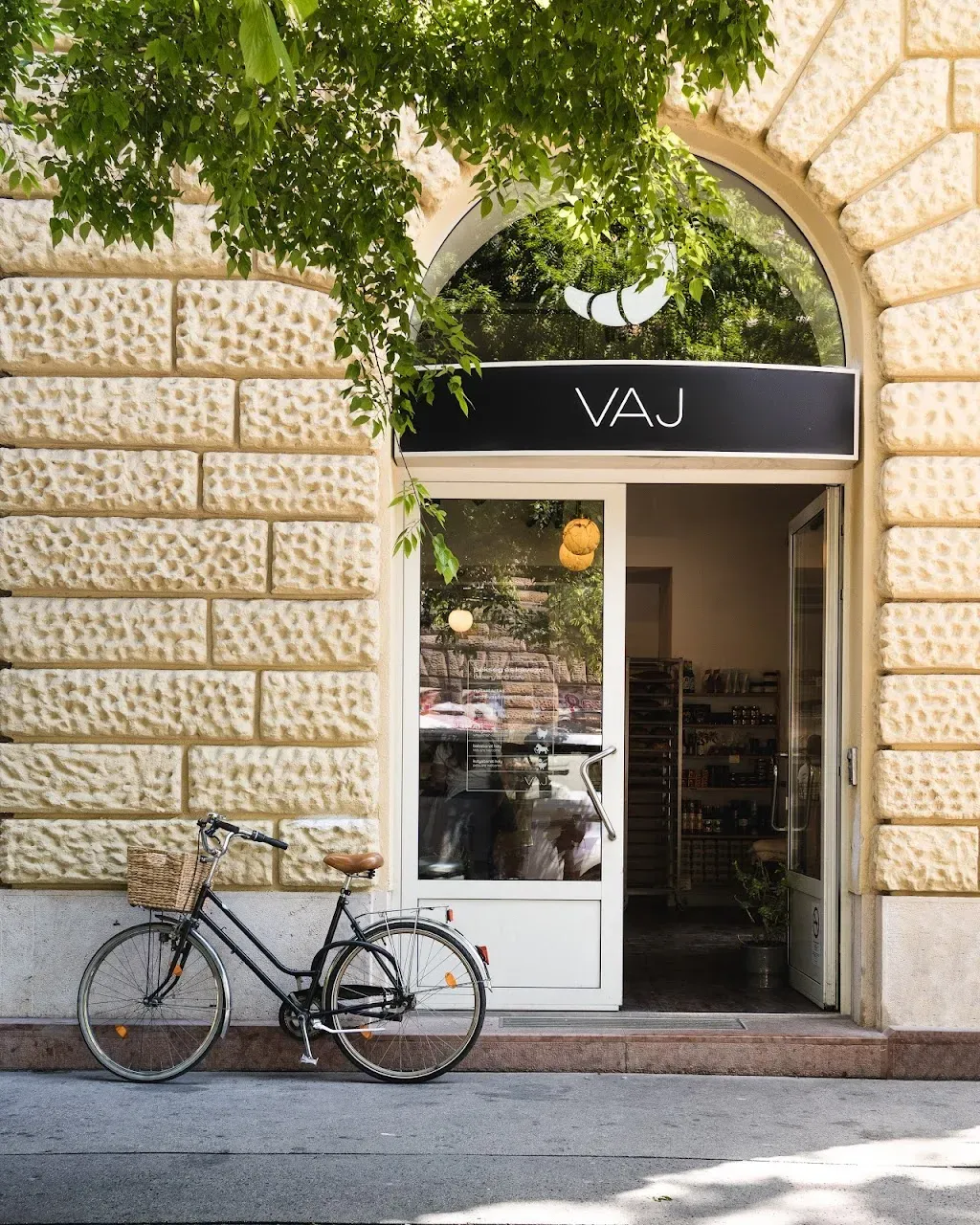 VAJ