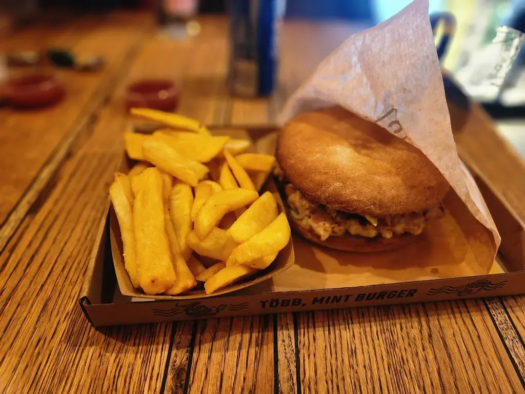 Che Che Burger