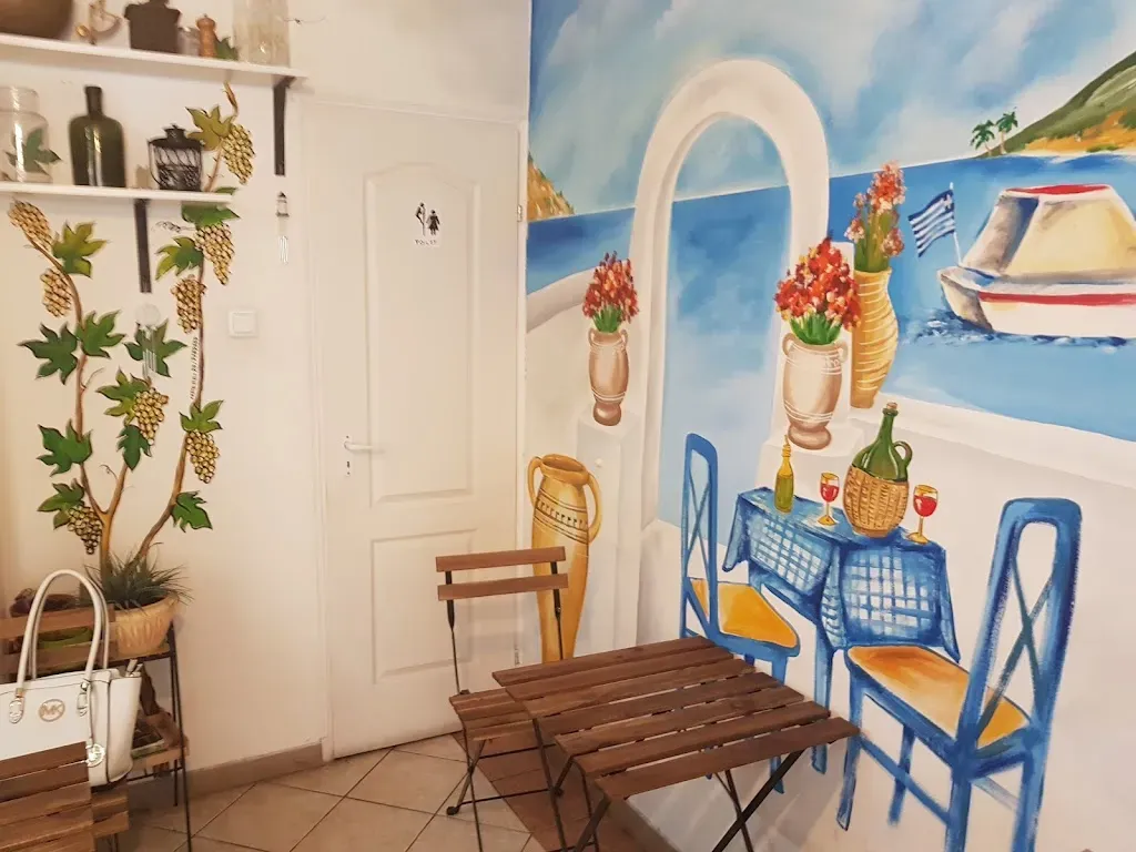 Helios Taverna