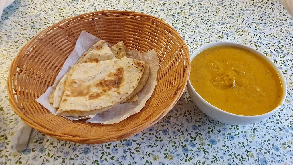 AL NOOR ÉTTEREM(Halal meat) ( Pakisztáni és Indiai ízek)
