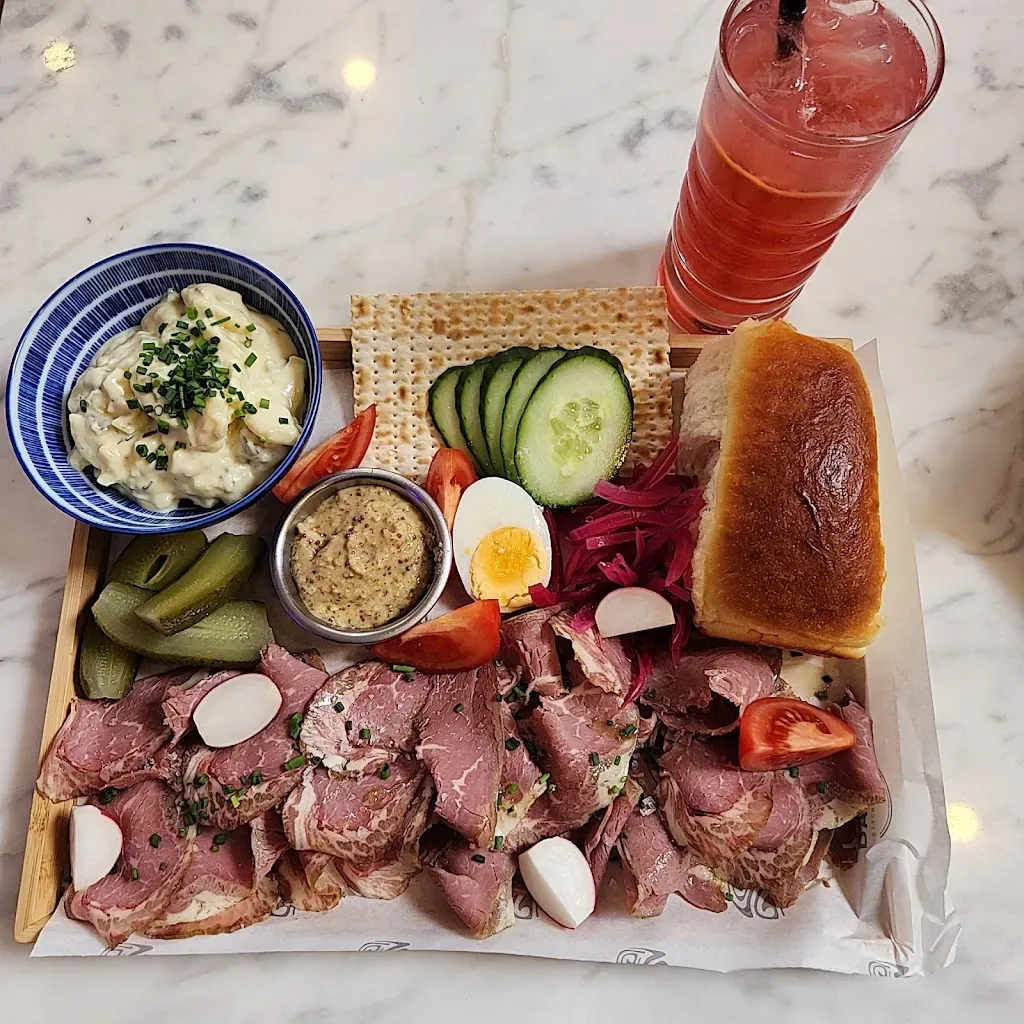 Babka Deli