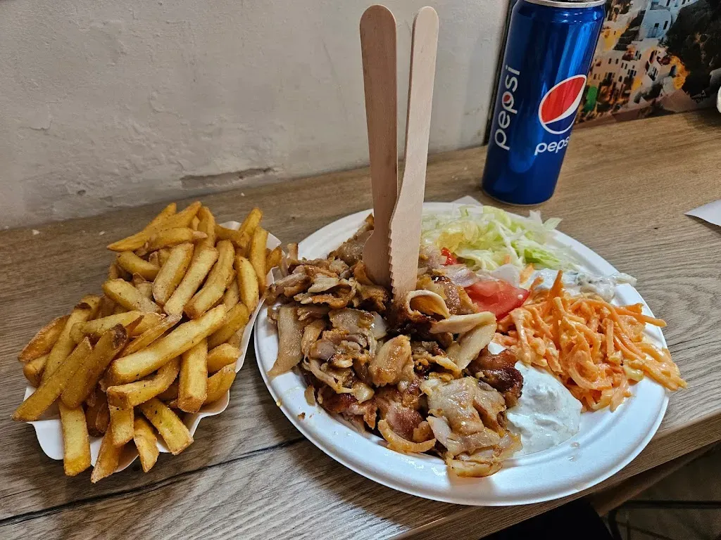 Saloniki Gyros Taverna