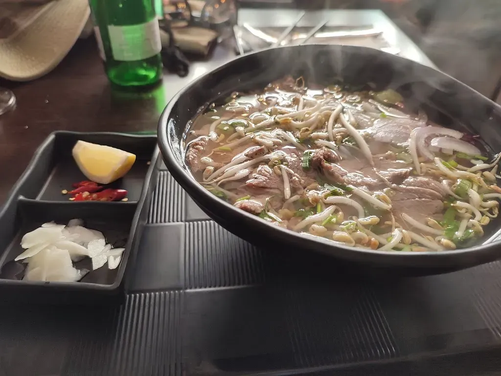 Hu Lu Lu - Vietnamese Restaurant