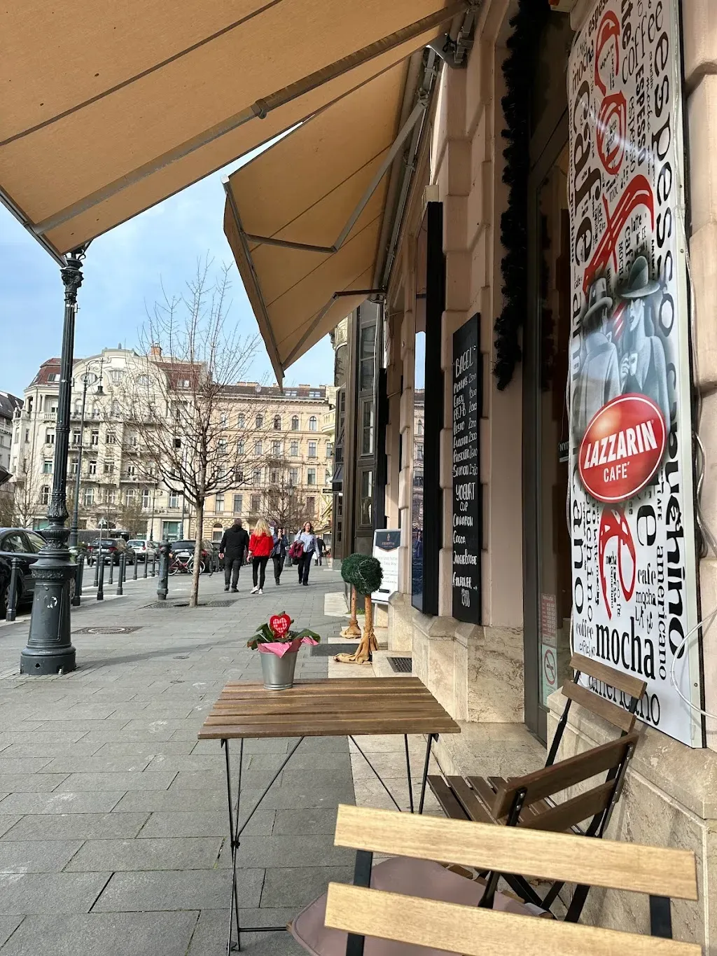 Mokka's Bagel & Coffee