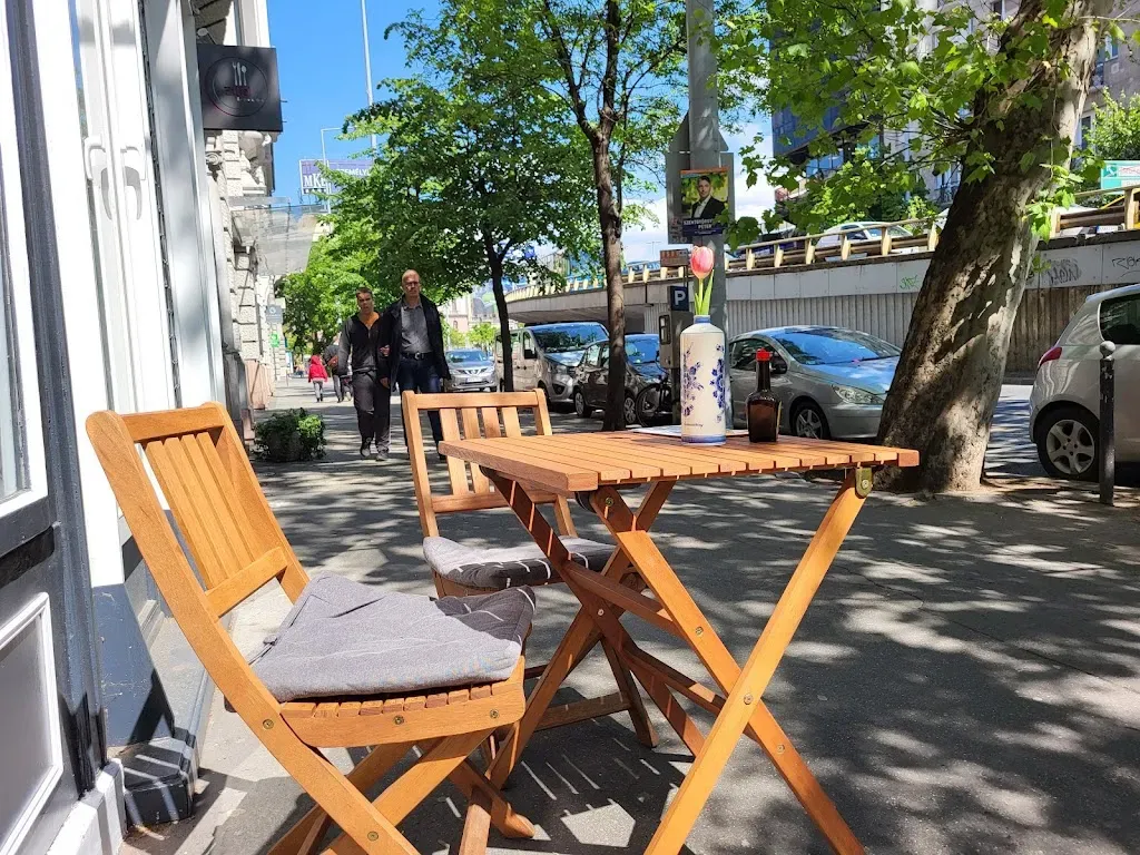Tosti Budapest