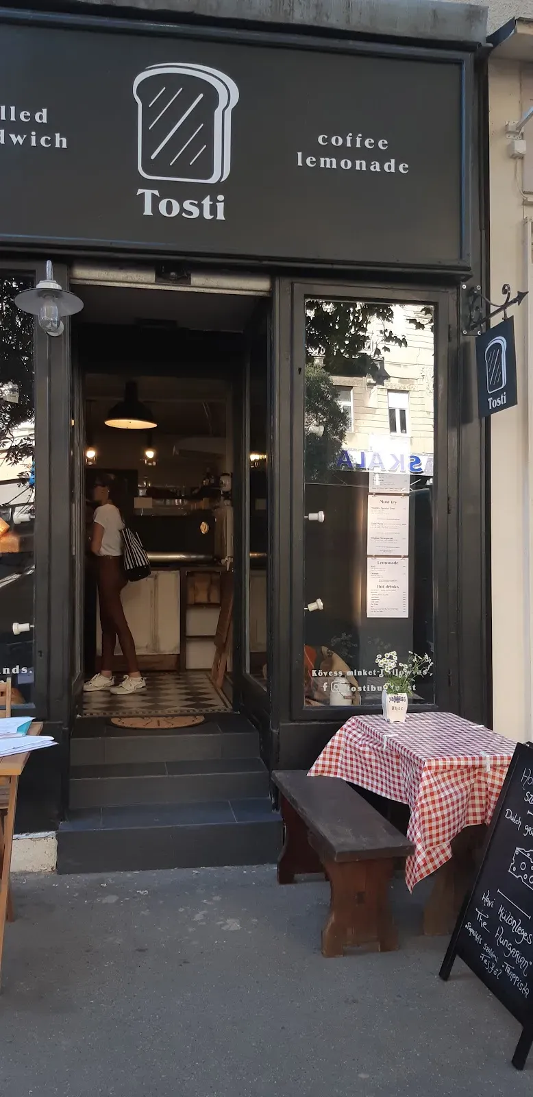 Tosti Budapest