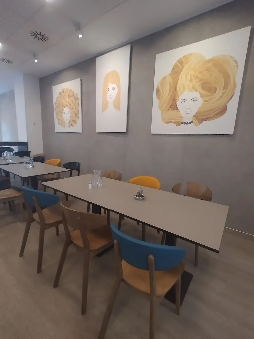 M'eating Food Bar