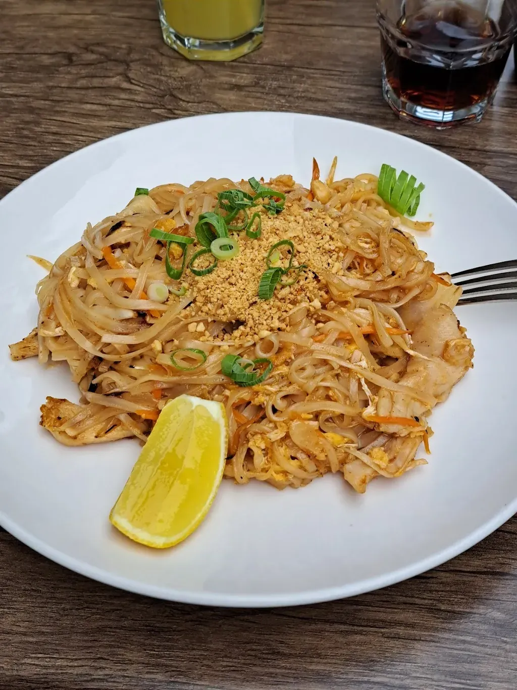 Okiko Sushi & Thai Bar