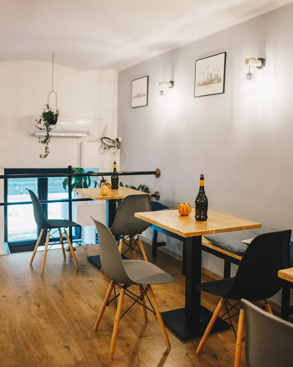 Caferol Kávézó Bistro