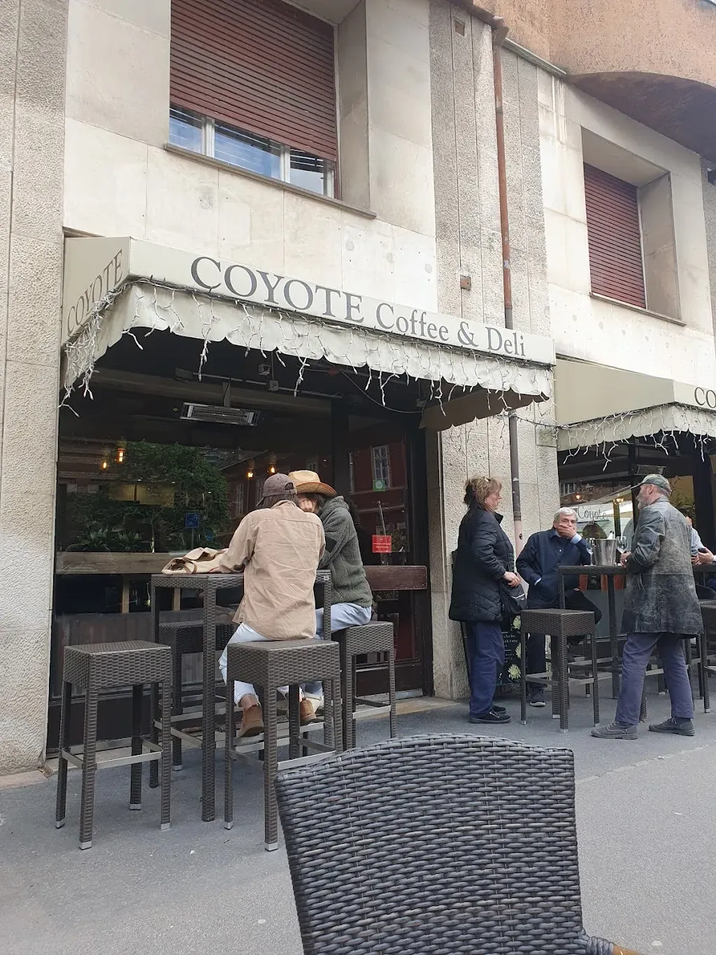 Coyote Coffee & Deli