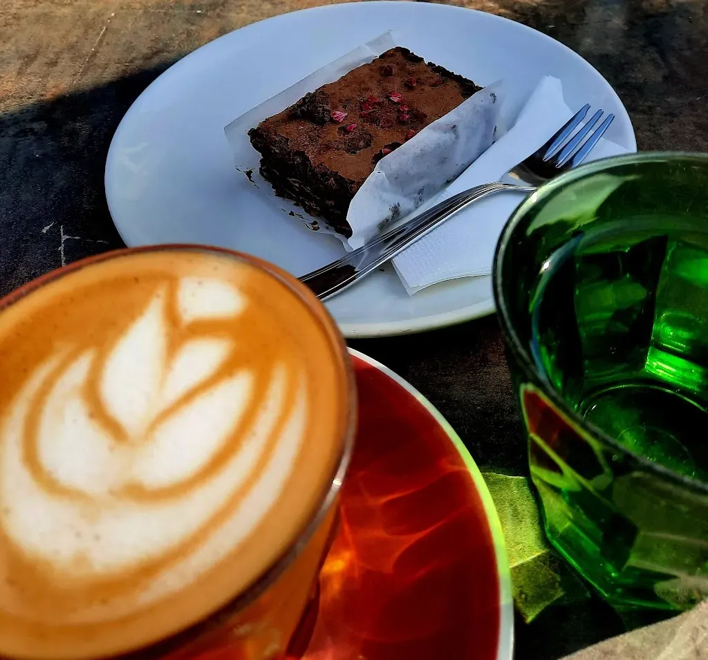 Coyote Coffee & Deli