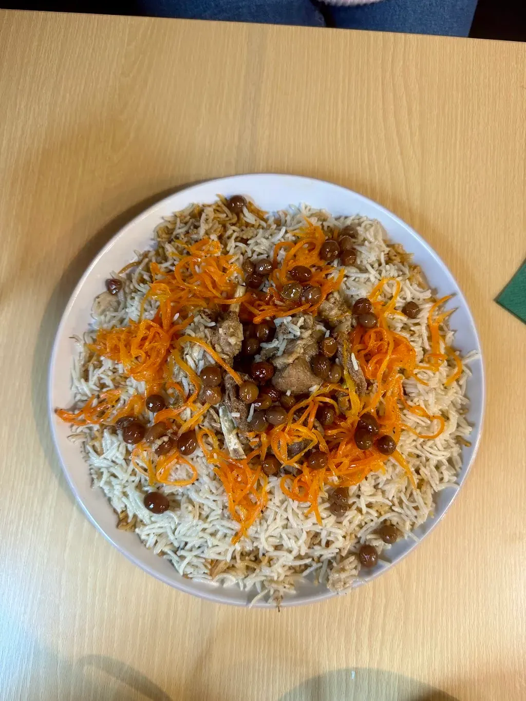 Watan Afghan Étterem | افغان رستورنت (halal)