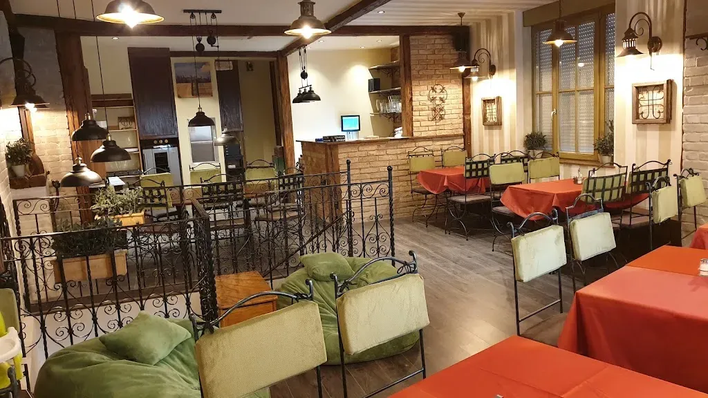 Due Fratelli Italian Restaurant and Pizzeria