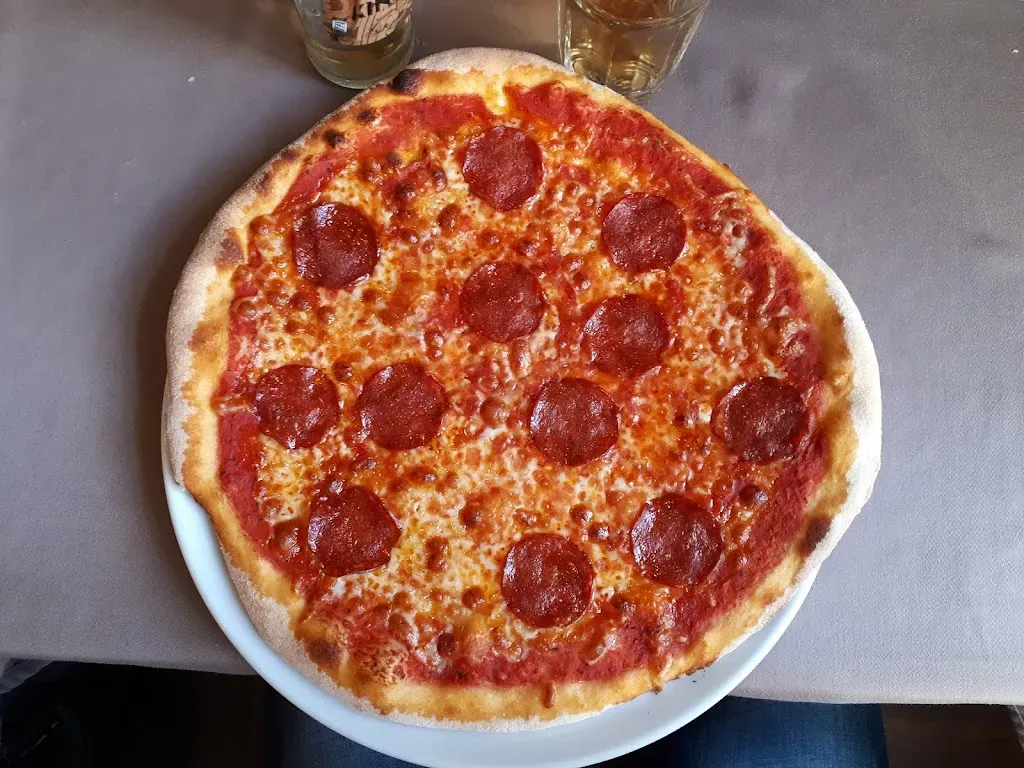 Due Fratelli Italian Restaurant and Pizzeria