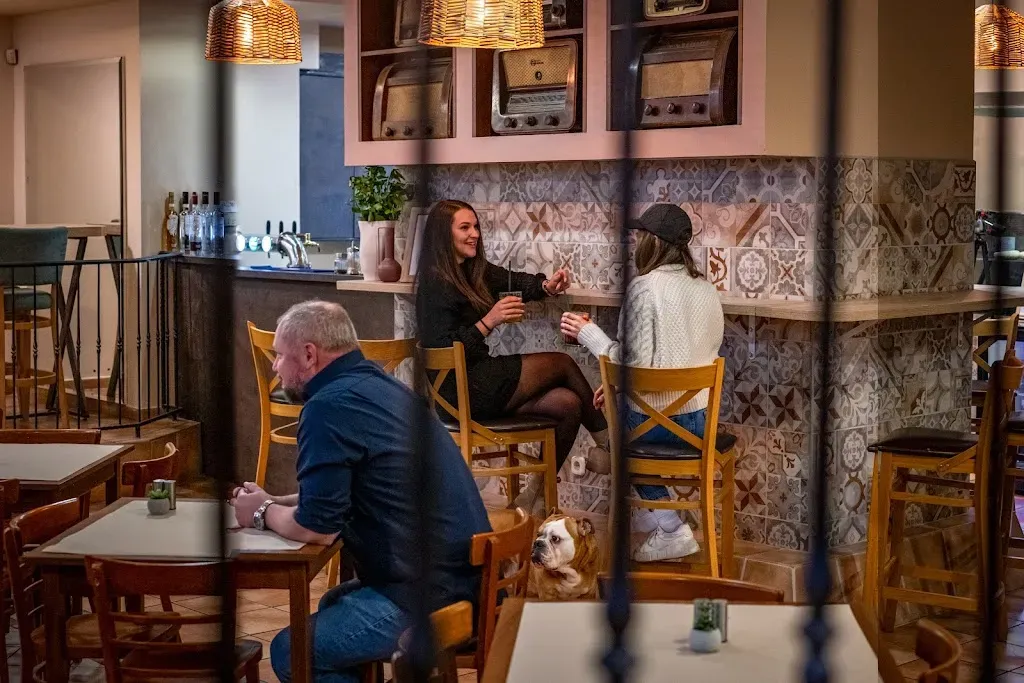 Unkija Bar&Grill