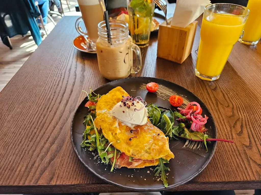 Tartufo Brunch & Bistro