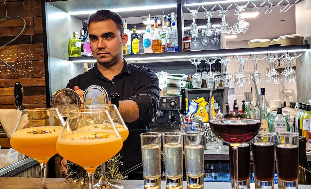 Color Bar Budapest