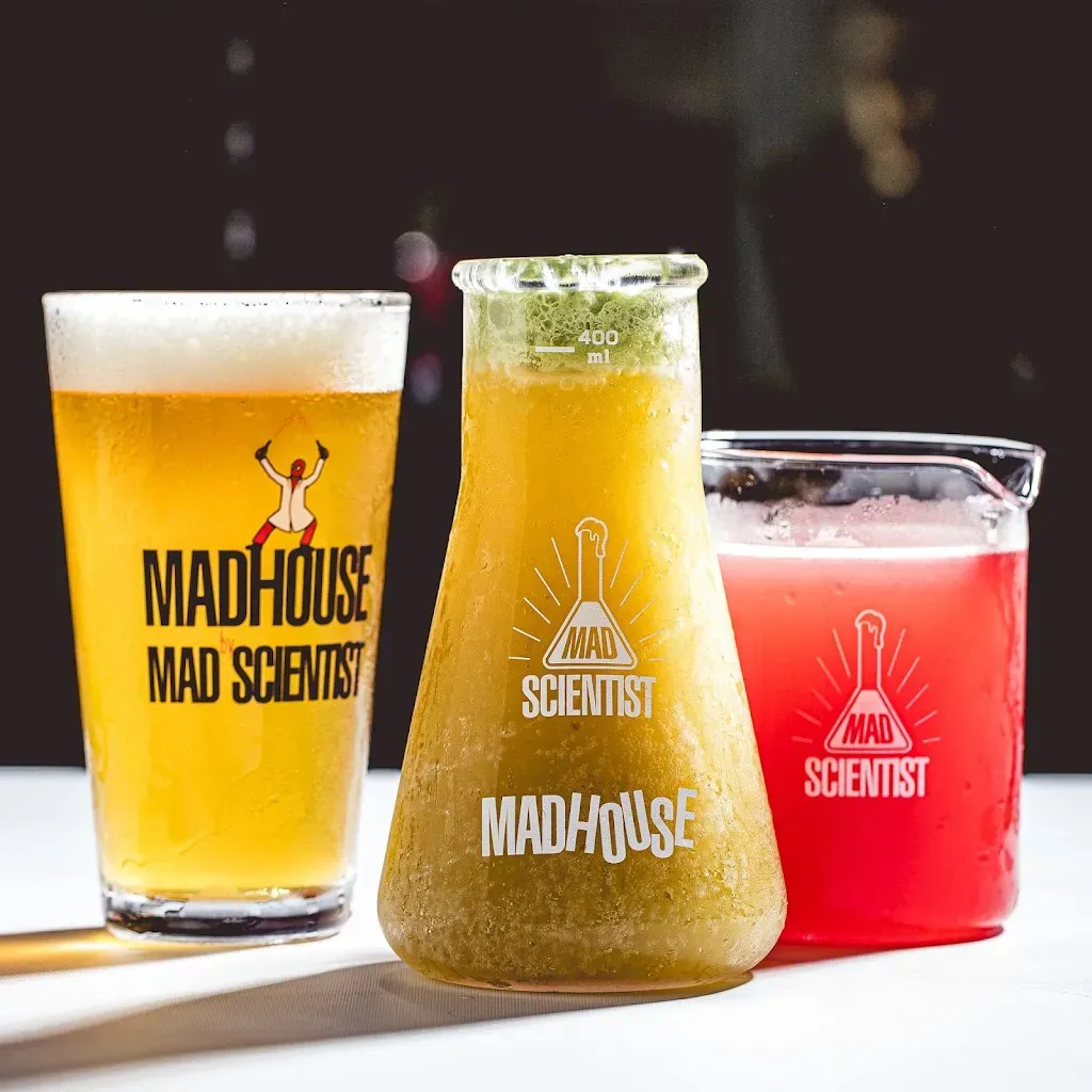 MADHOUSE Bistro & Craft Beer Bar