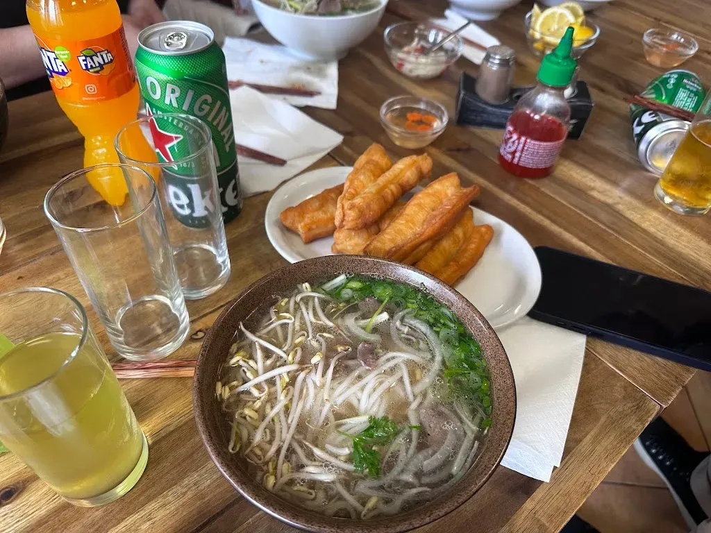 Royal soup house