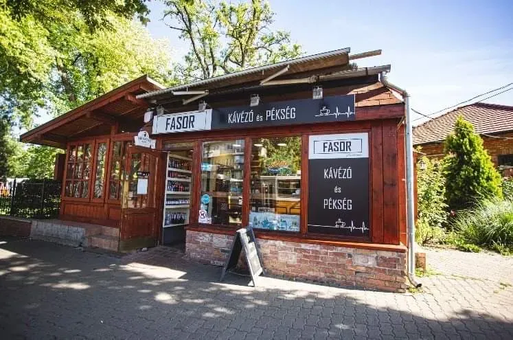 Fasor Kávézó és Pékség