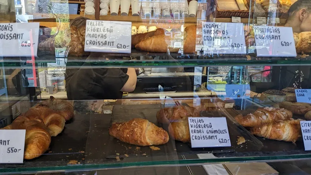 Fasor Kávézó és Pékség