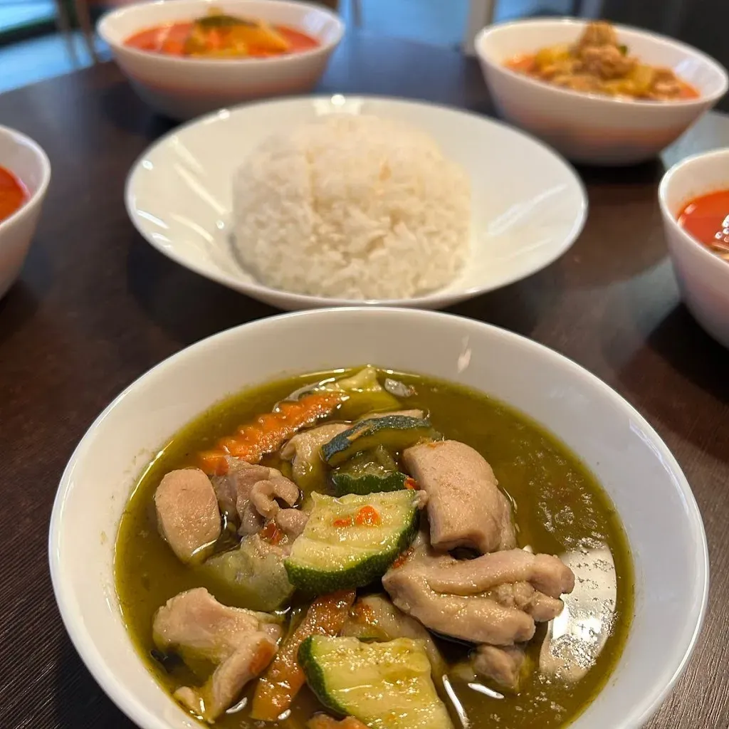 Yum Yum - Thai food