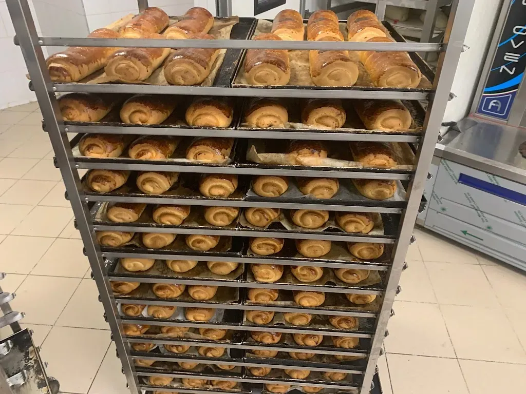 Meti Pékség & Pizzéria