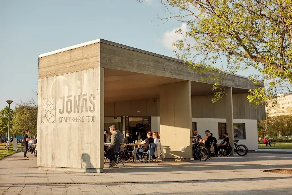 Jónás Craft Beer & Food