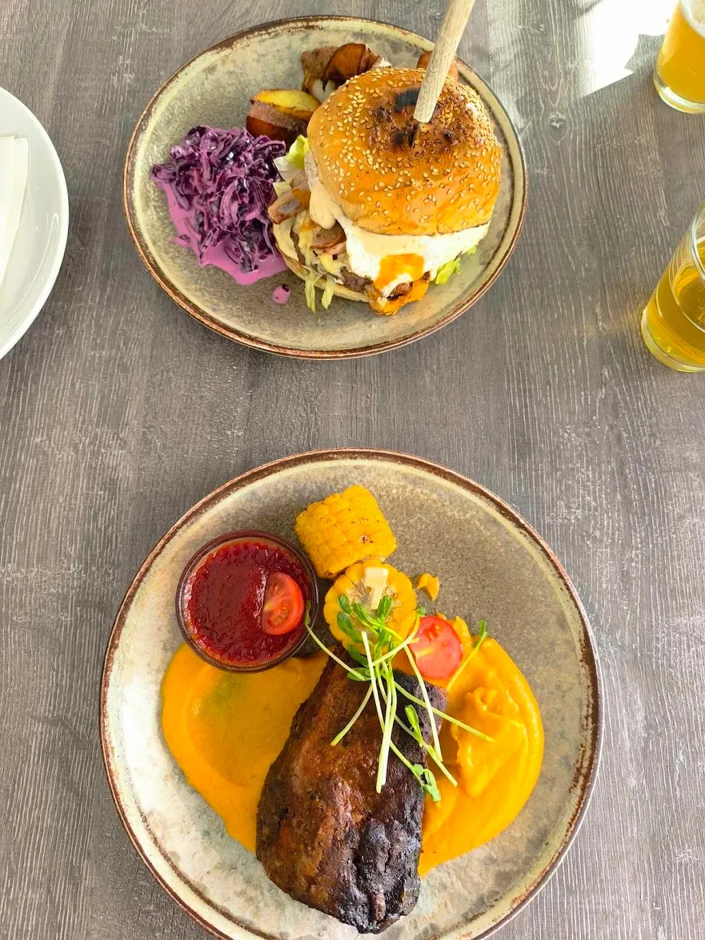 Jónás Craft Beer & Food