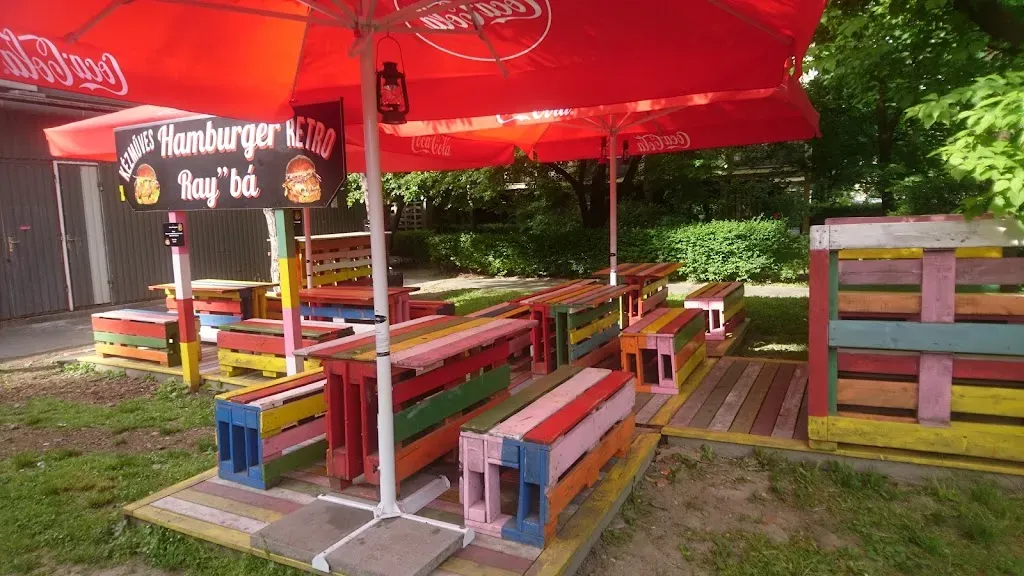 Ray Ba HAMBURGER