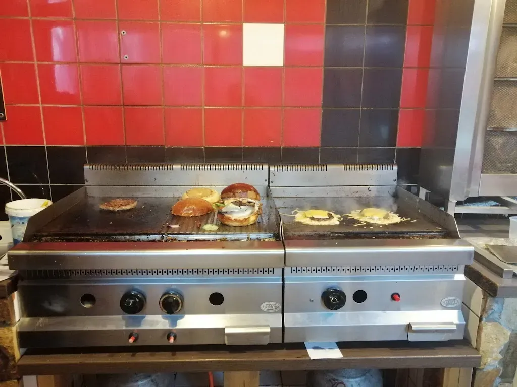 Ray Ba HAMBURGER