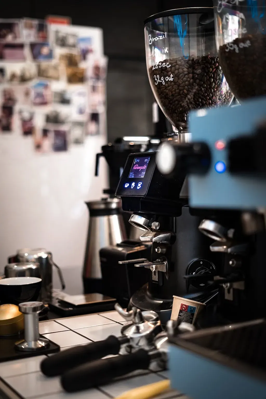 SEED Budapest coffee shop • eatery