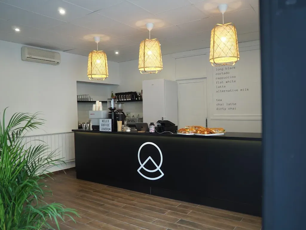 SEED Budapest coffee shop • eatery