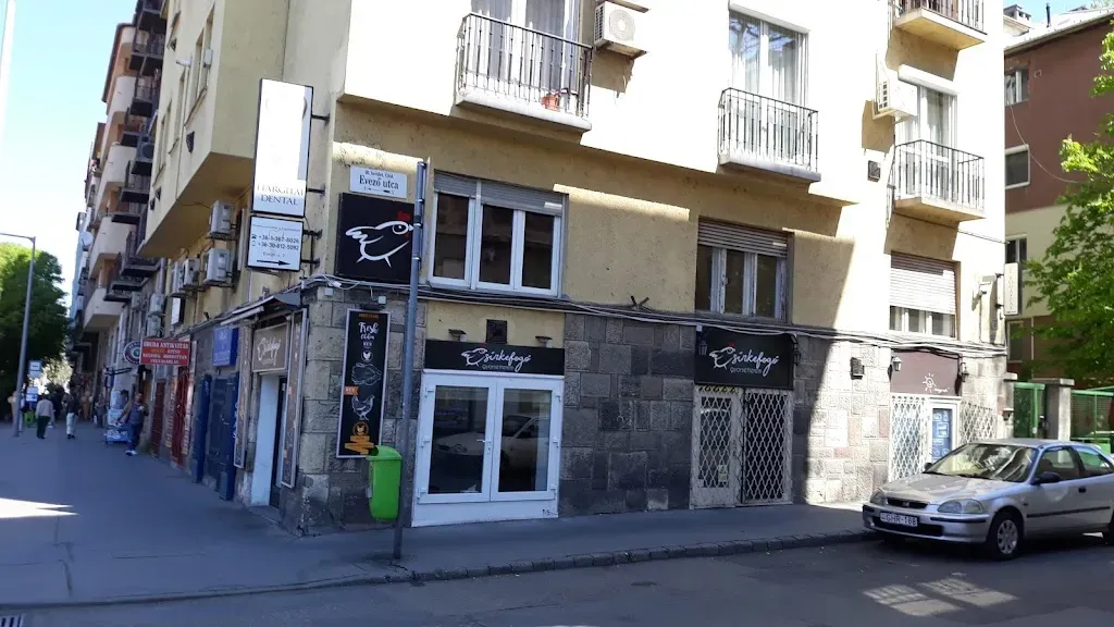 Csirkefogó étterem