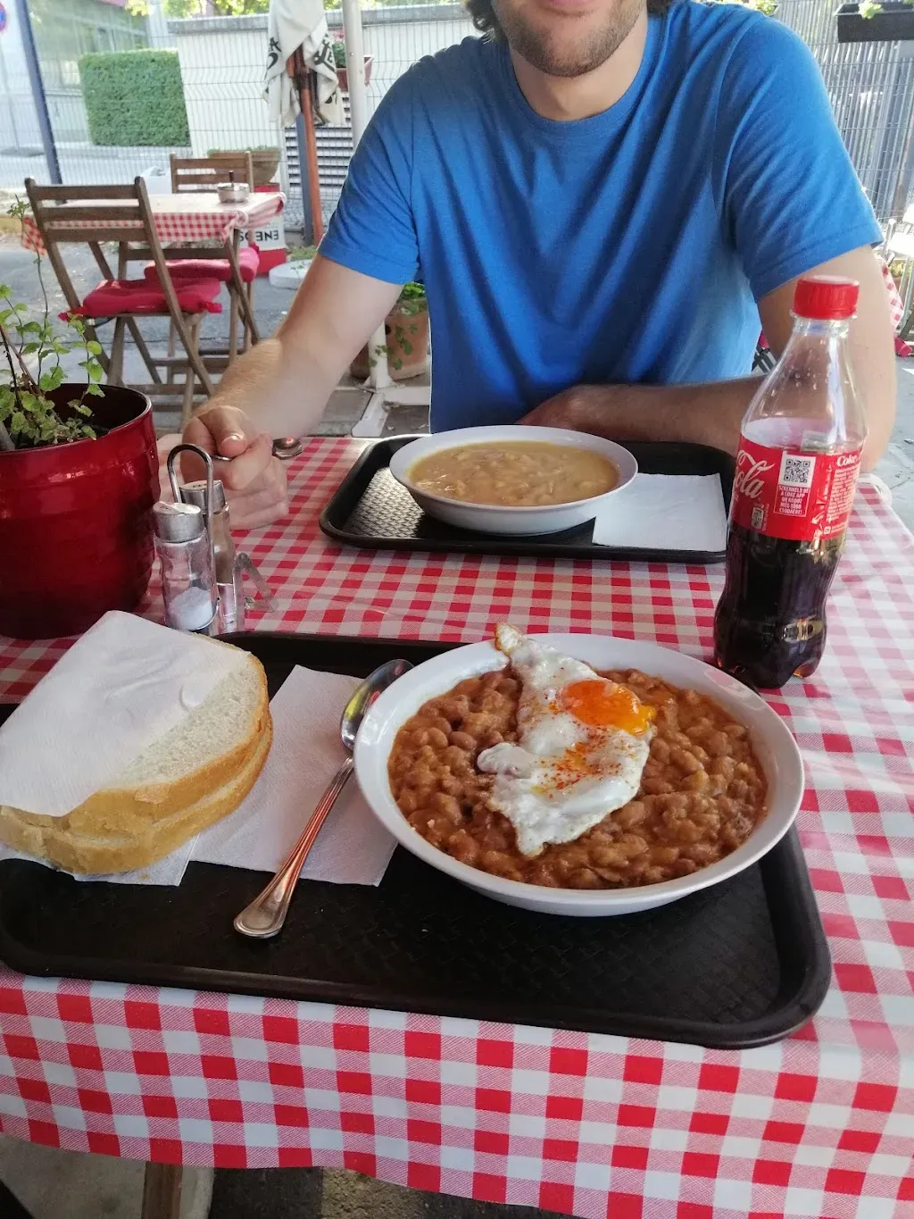 Éden büfé