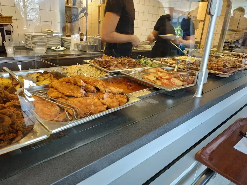 Számenza Önkiszolgáló étterem