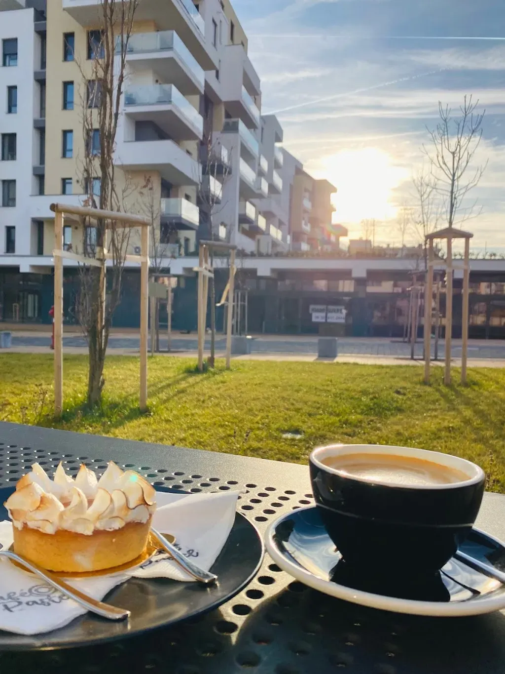 Café Pastel