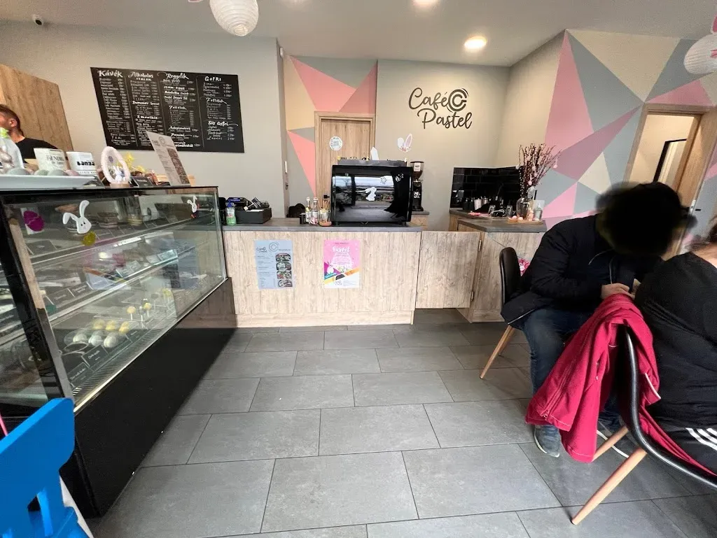 Café Pastel