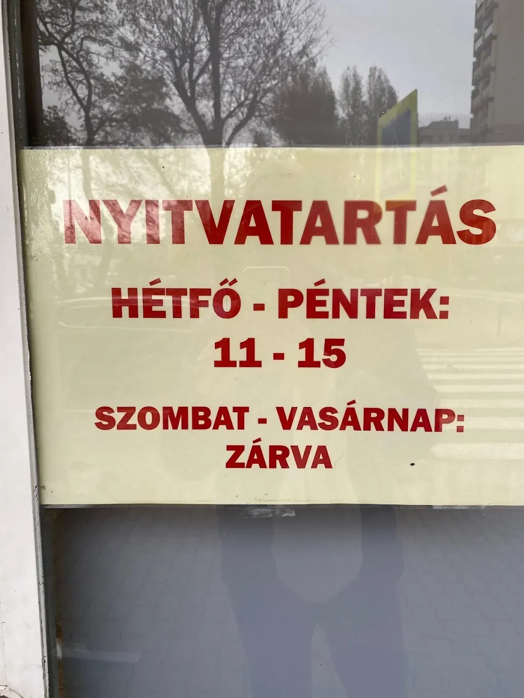 Büfé Falatozó