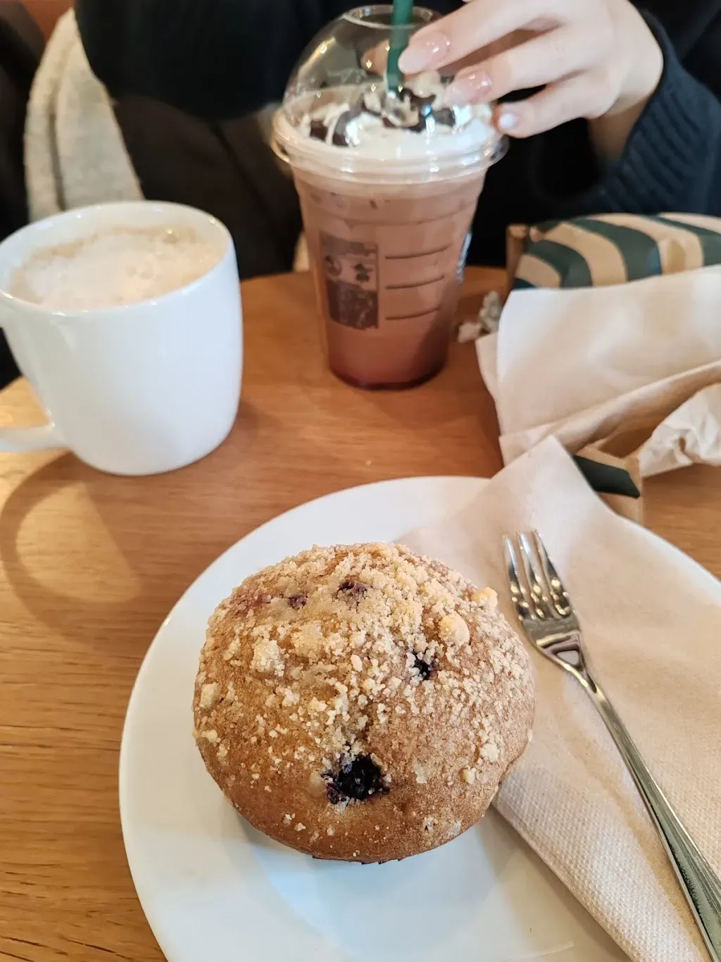 Starbucks Oktogon