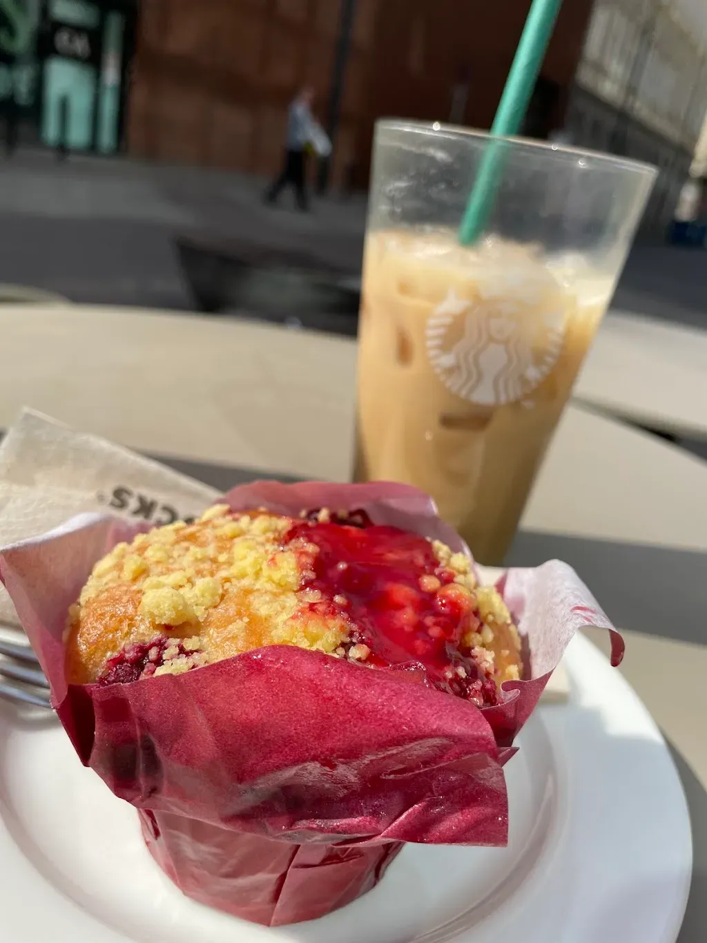 Starbucks Corvin
