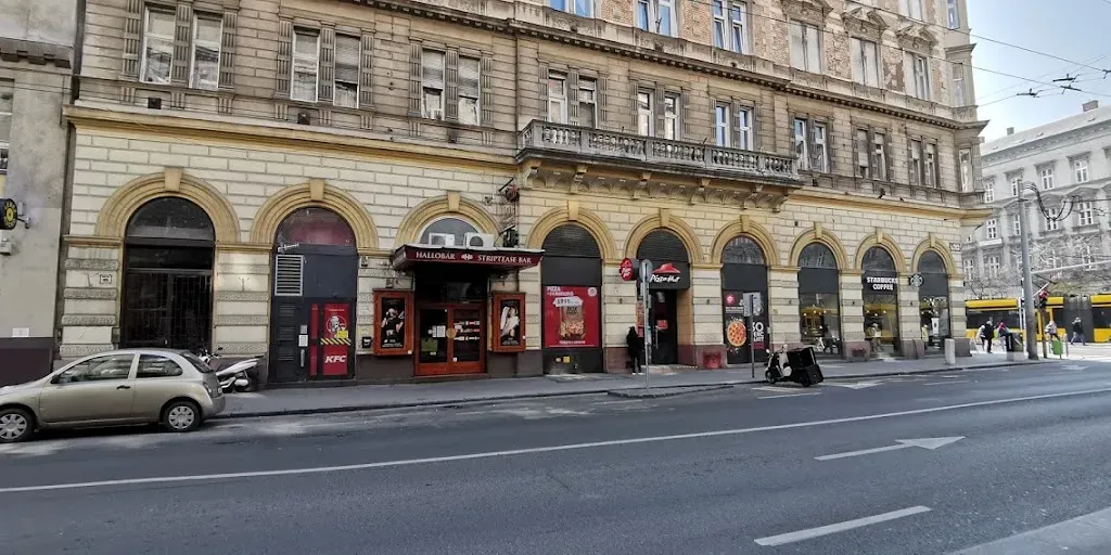 Starbucks Király