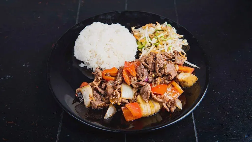 Dang Muoi Phở Attila út