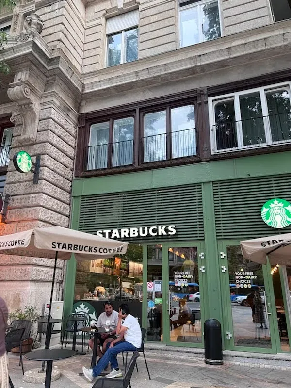 Starbucks Ferenciek