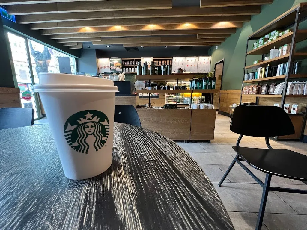 Starbucks Ferenciek