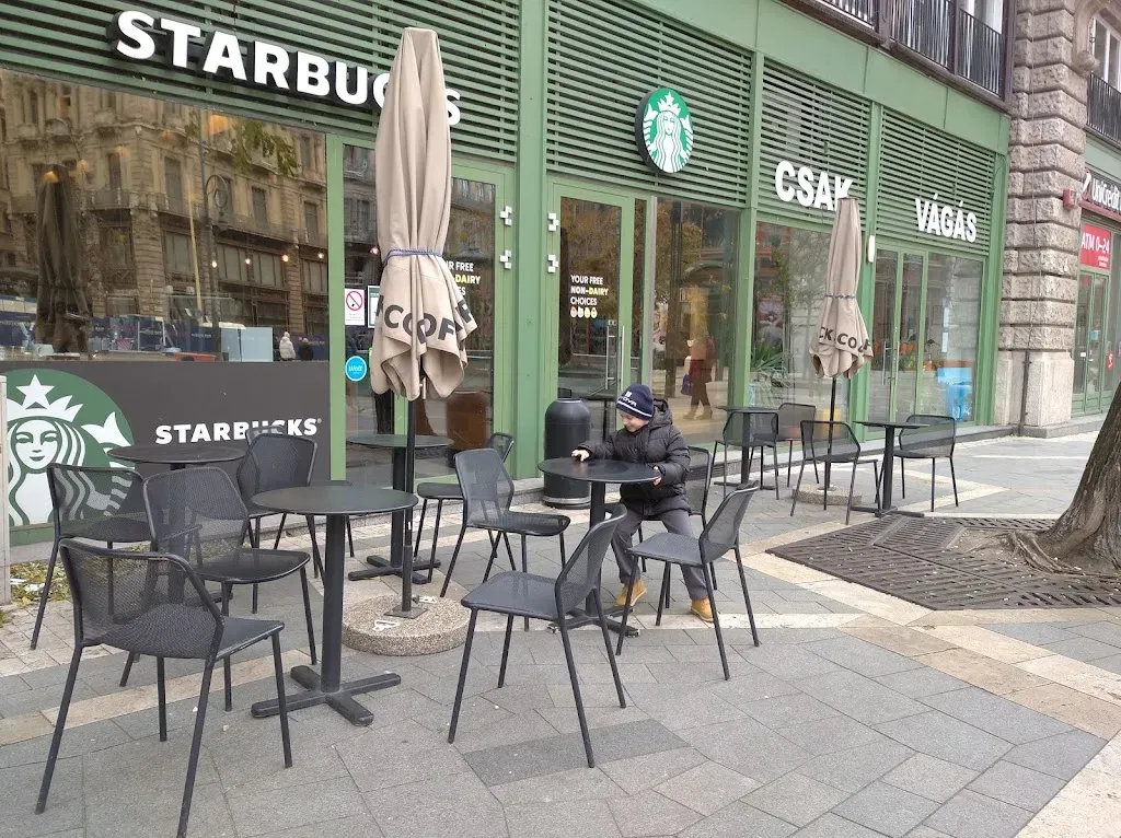 Starbucks Ferenciek