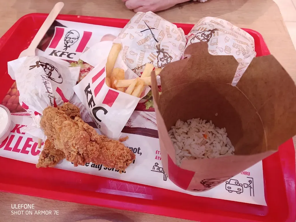 KFC Budapest Mammut