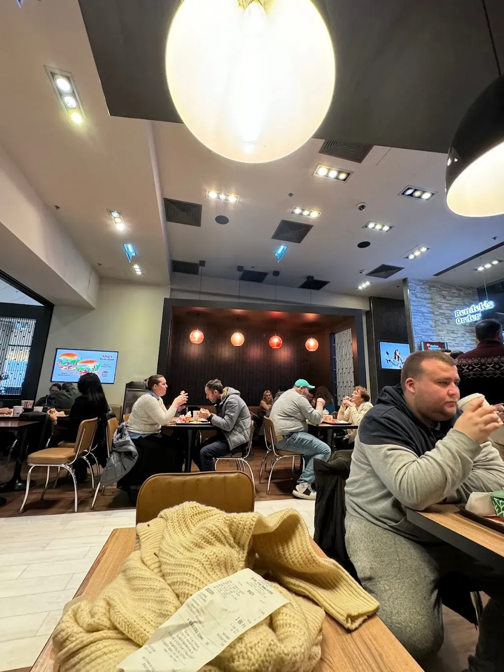 KFC Budapest Mammut