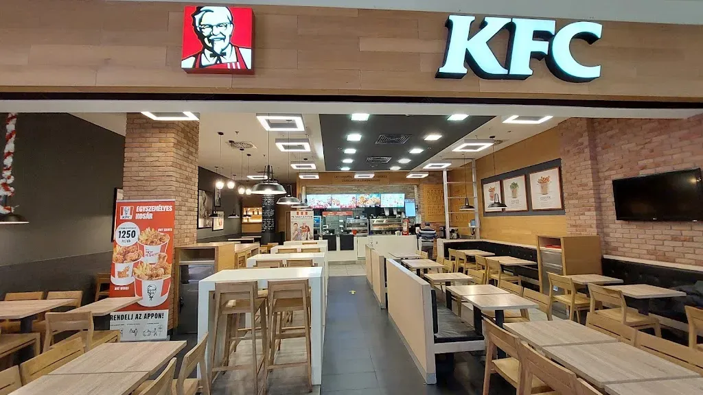 KFC Budapest Mammut