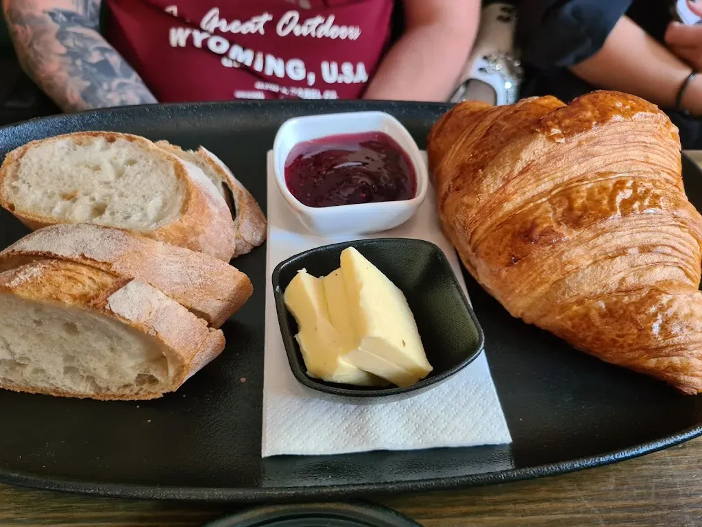 à table!